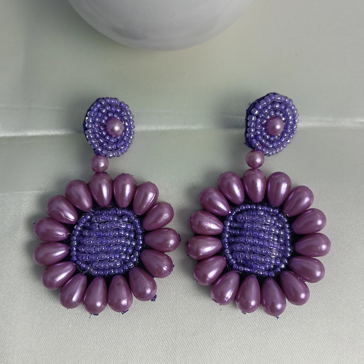 Beaded earring for women