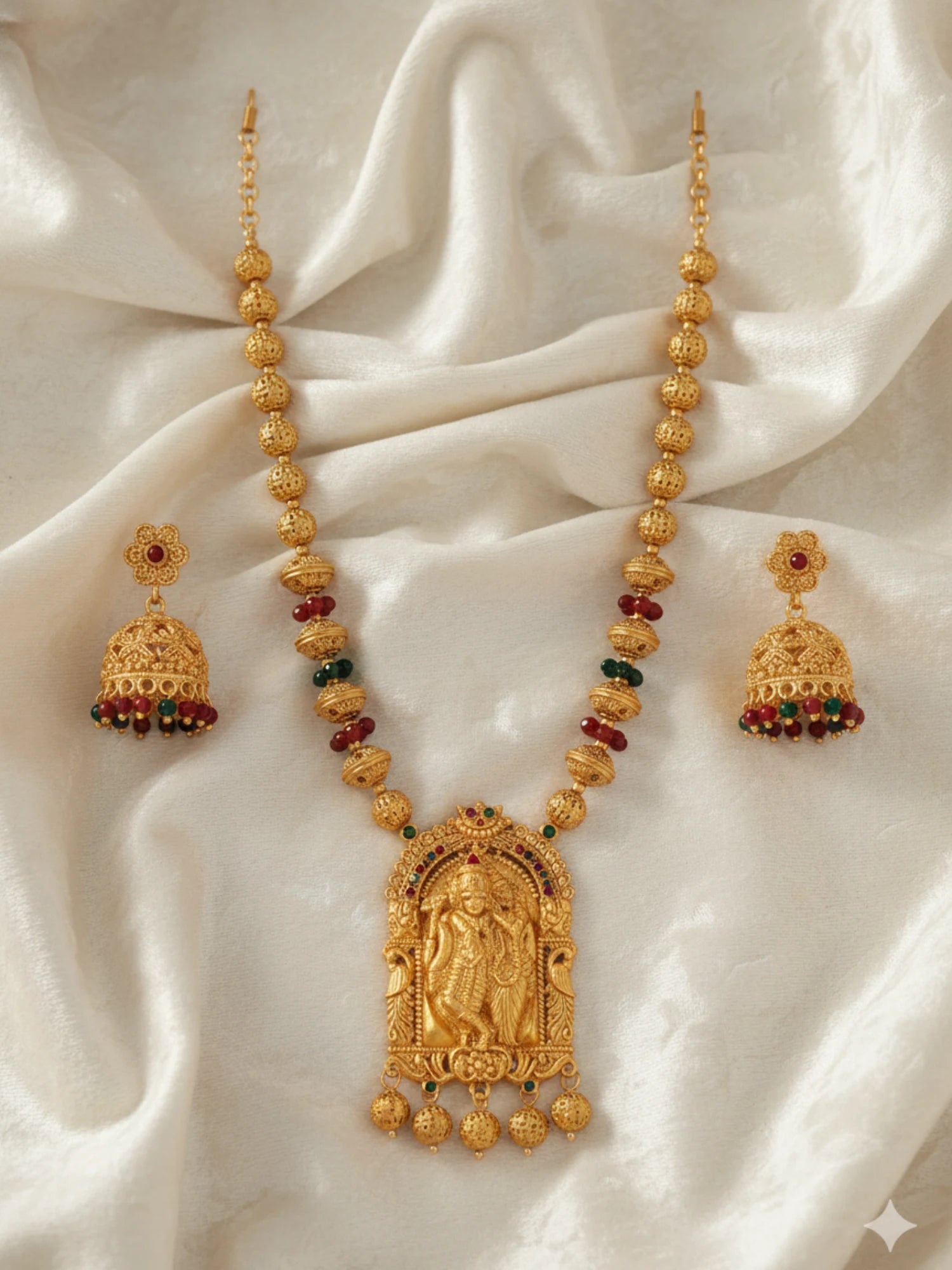 Traditional Stylish Multicolour Jewellery